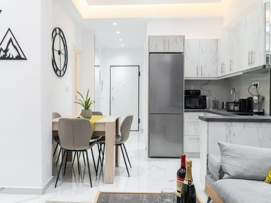 Diamond In Kolonaki Central Athens Apartment ภายนอก รูปภาพ